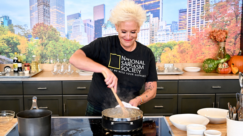 Anne Burrell cooking