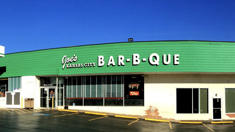 Exterior of Joe's Kansas City Bar-B-Que
