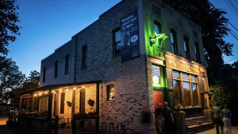 The Sample Room exterior