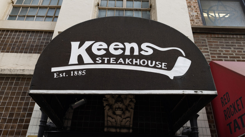 Keens Steakhouse sign in New York City