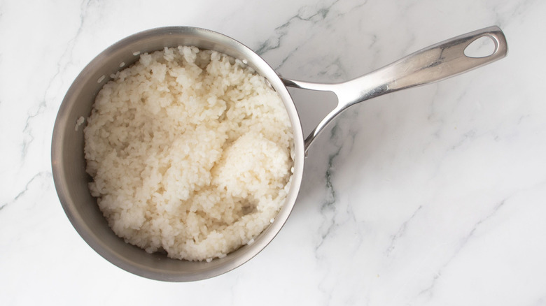 Fluffed rice in saucepan