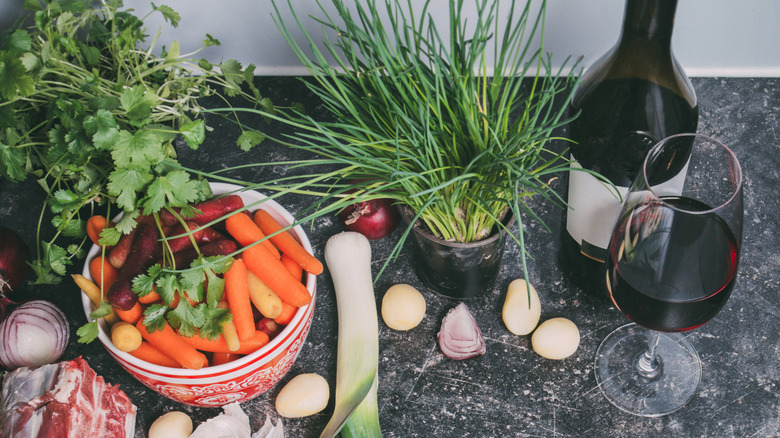 Baby carrots with herbs and red wine