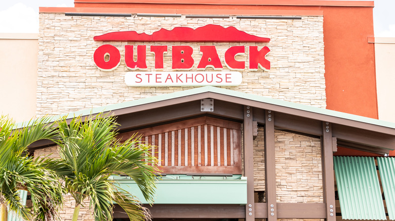 Outback Steakhouse exterior