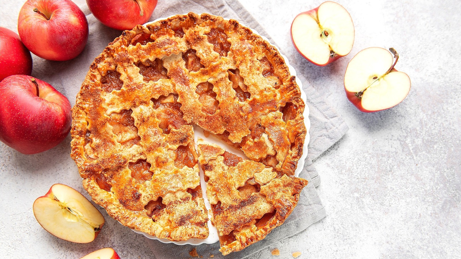 Add Strawberries To Your Next Apple Pie For A Flavor Boost Unlike Any Other