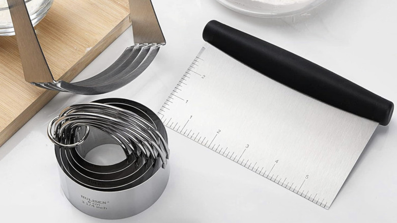 HULISEN Biscuit Cutter Set and baking tools