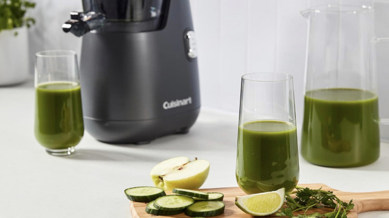 Cuisinart Juicer with green vegetables and fruit
