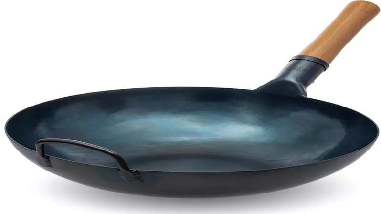 angled view of the wok