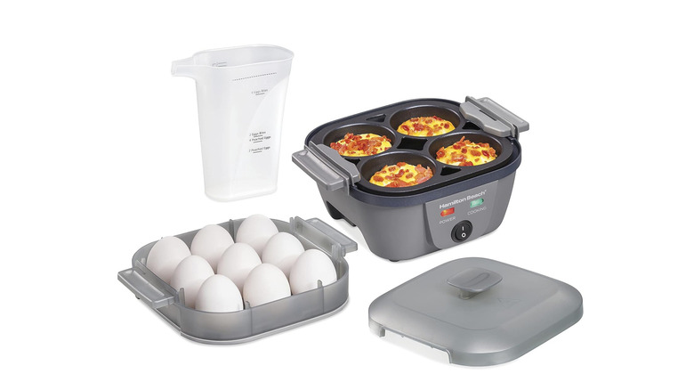 egg cooker with accessories
