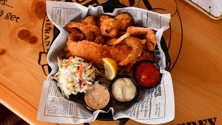 The Forrest's Seafood Feast at Bubba Gump Shrimp Co.