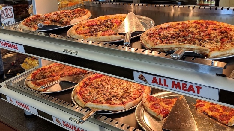 Weigel's convenience store pizza section