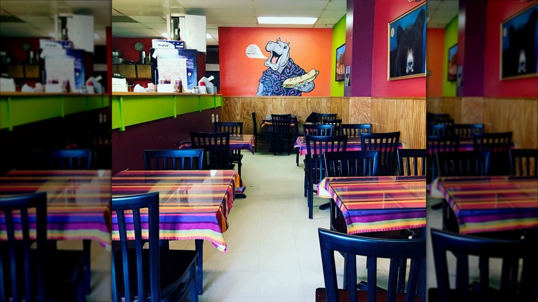 Dining area inside Paisley Hippo