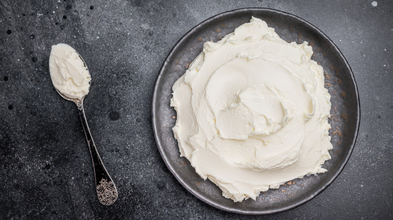 Cream cheese on plate
