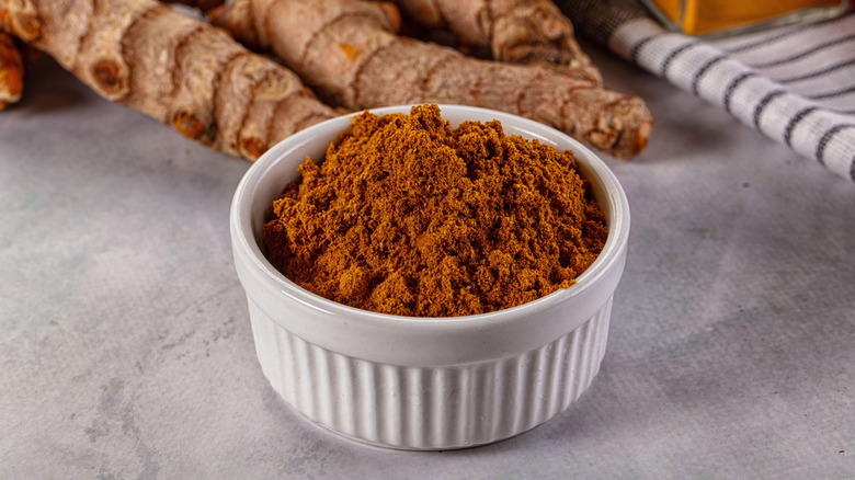 Bowl of curry powder