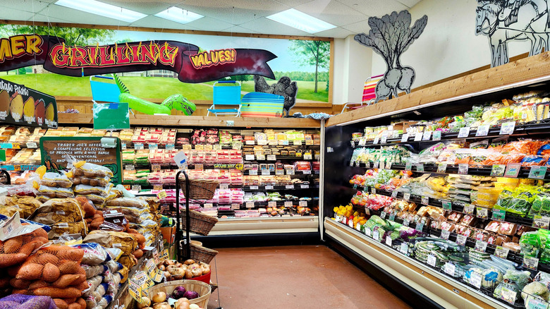 Trader Joe's aisle