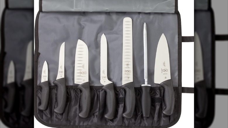 six knives with honing rod