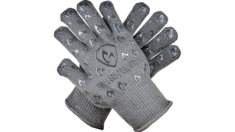 A pair of black Grill Armor Gloves