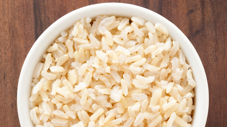 Bowl of cooked brown rice