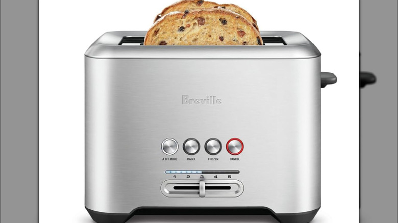 The Breville Bit More 2-Slice Toaster Product Image