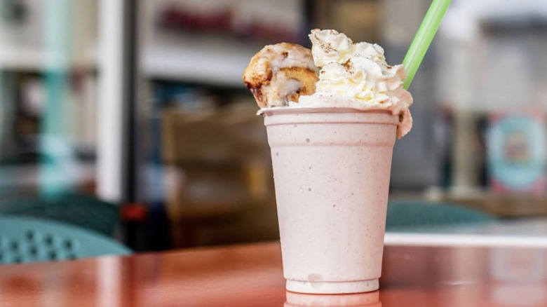 Milkshake from Big Buns in red table.