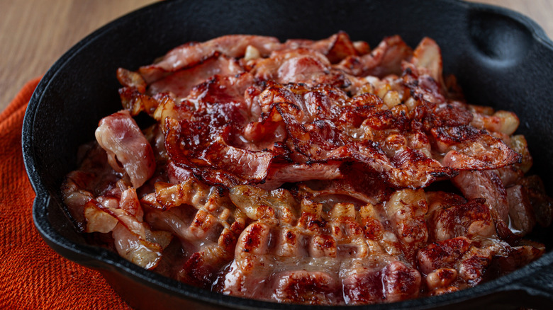 Crispy bacon in a cast iron skillet