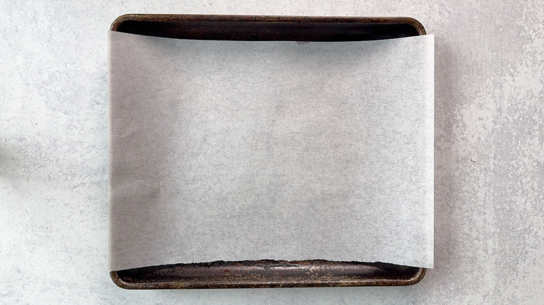 Baking sheet lined with parchment paper