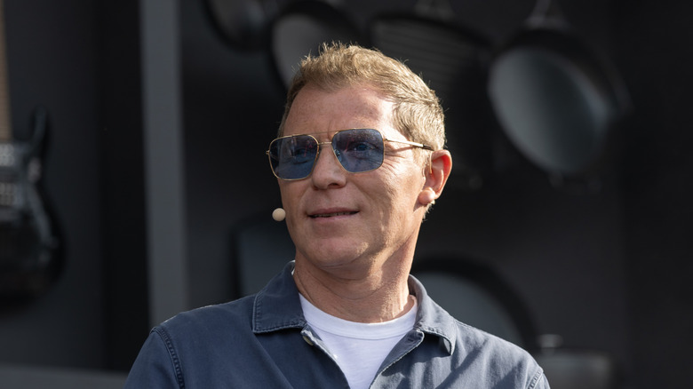 Bobby Flay wearing sunglasses