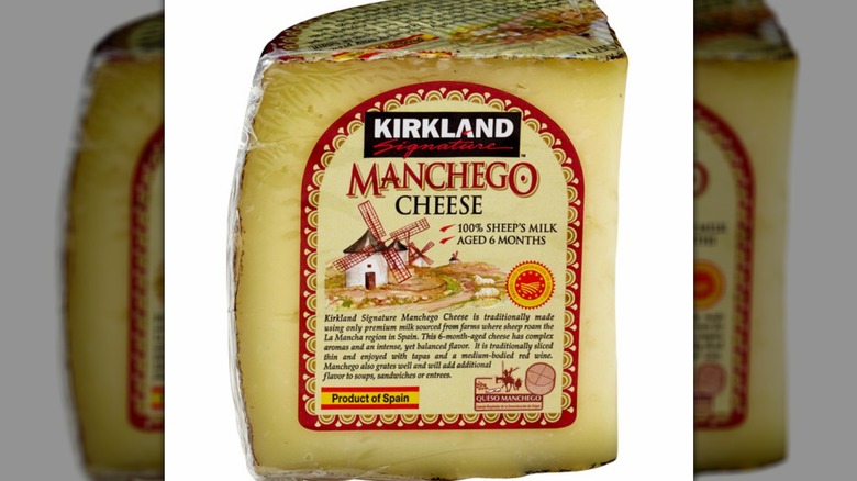 Kirkland Signature Spanish Manchego