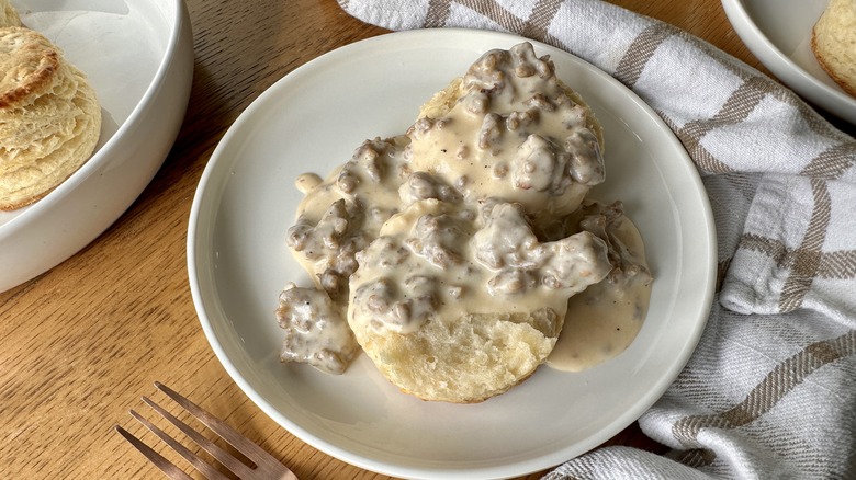 Biscuits and gravy