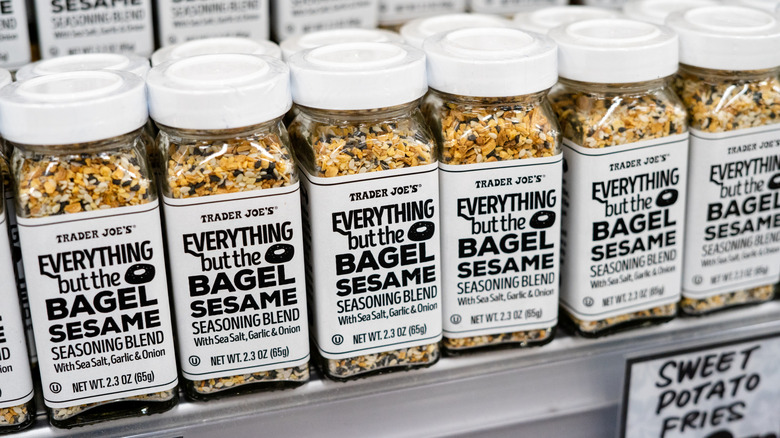 everything but the bagel seasoning