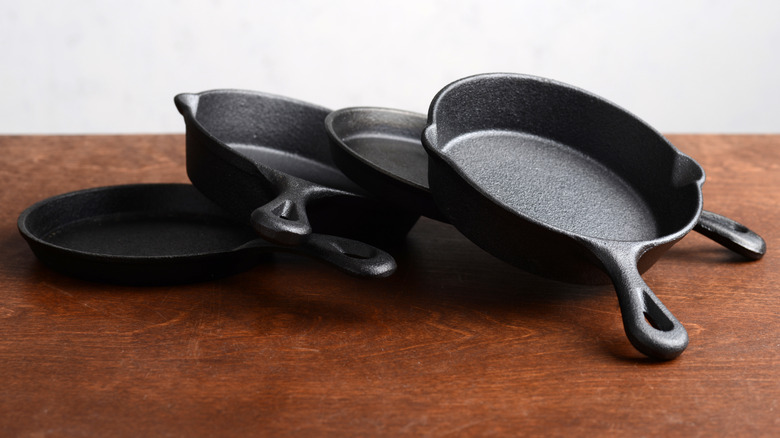 Don't Purchase That Thrift Store Cast-Iron Pan Until You Give It This Test