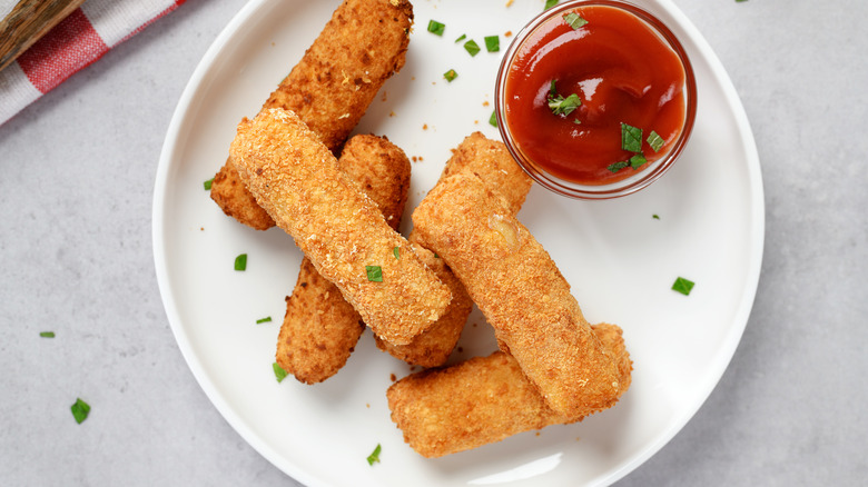 Mozzarella sticks on a plate