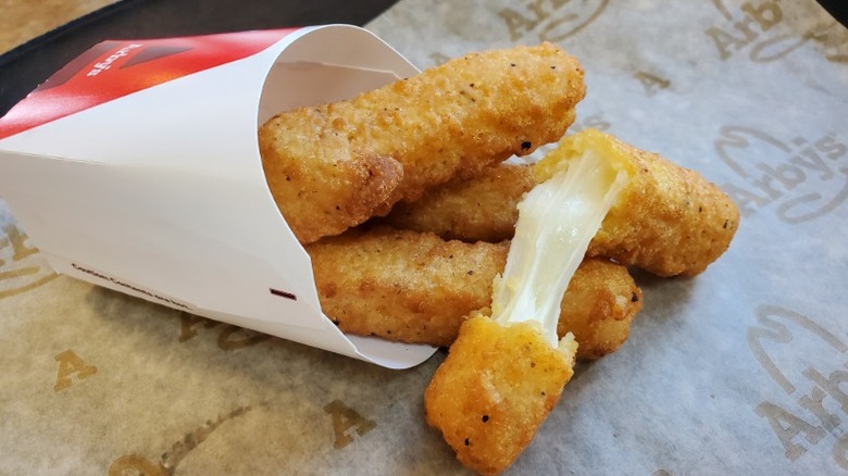 Arby's mozzarella sticks on tray