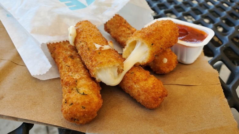 Sonic mozzarella sticks with marinara sauce