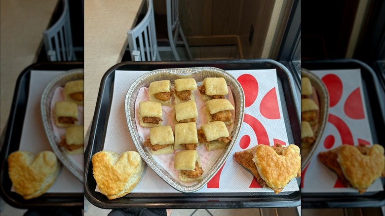 Heart-shaped tray of Chick-fil-A Chicken Minis