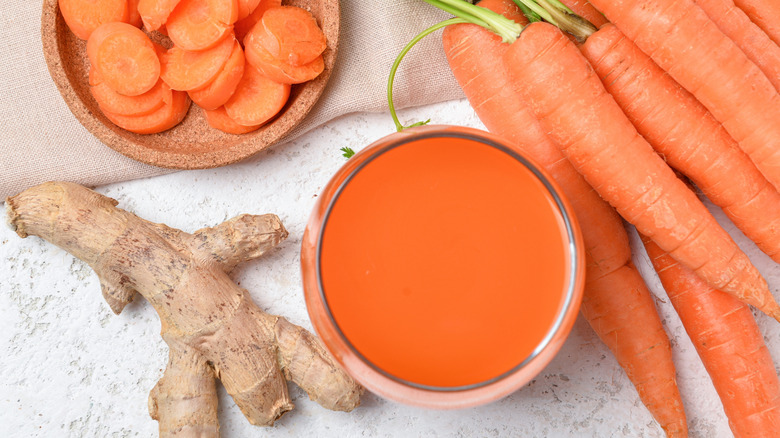 carrots, carrot juice, and ginger