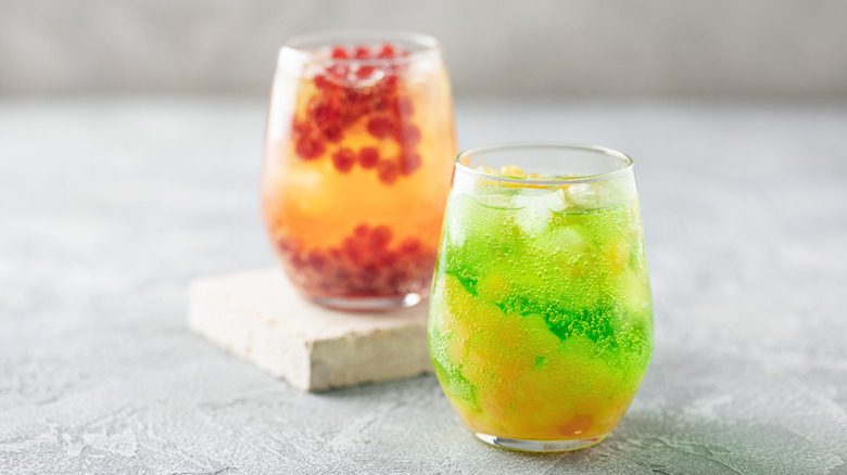 popping boba in drinks