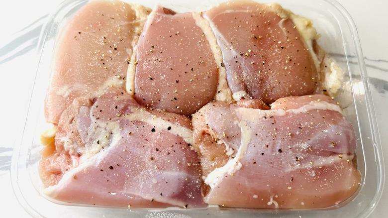 seasoned raw chicken