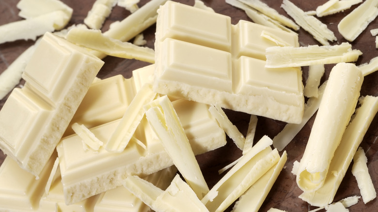white chocolate chunks and curls