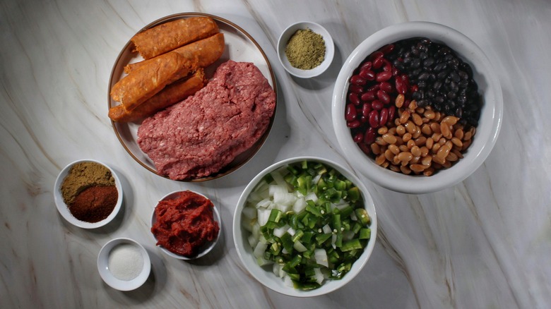 chorizo and beef chili ingredients