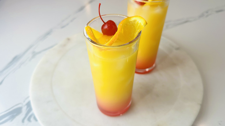 Tequila Sunrises in glasses