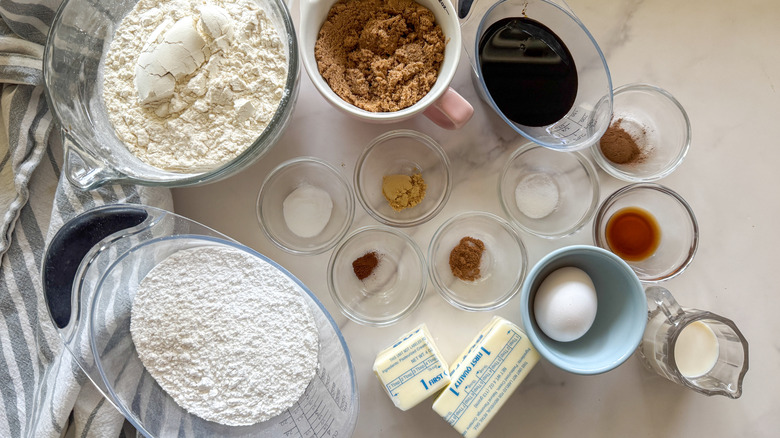 Gingerbread cut-out cookie ingredients