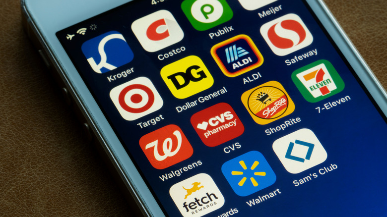 Shopping apps on a smart phone