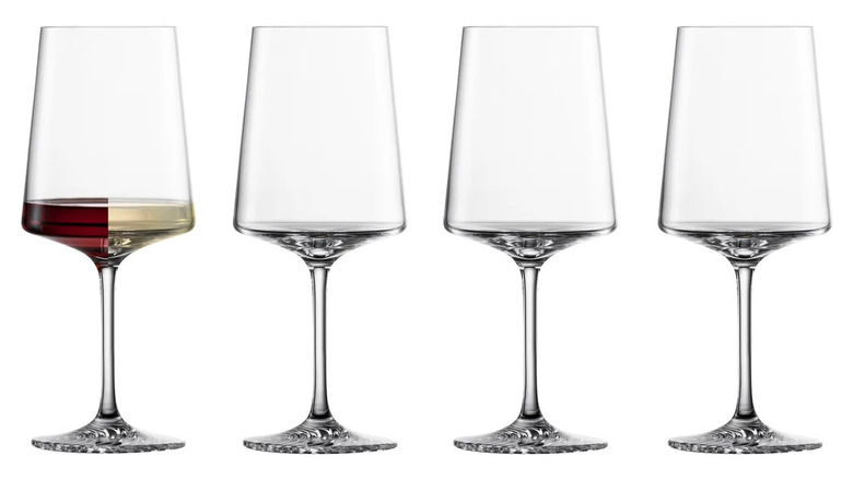 Zwiesel Echo all purpose wine glasses in a row