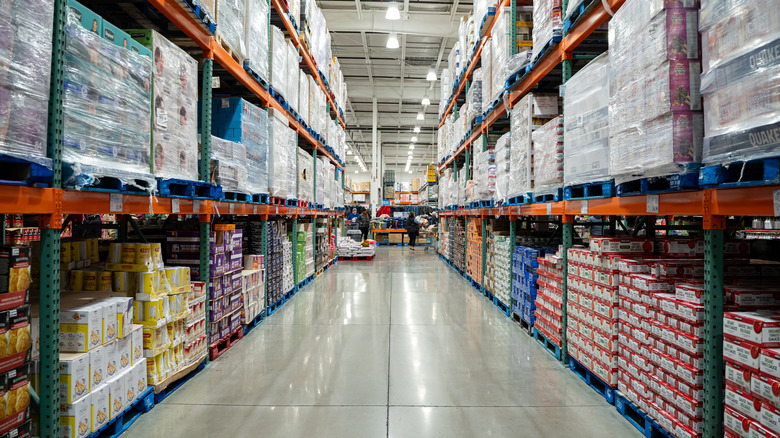 Costco aisles
