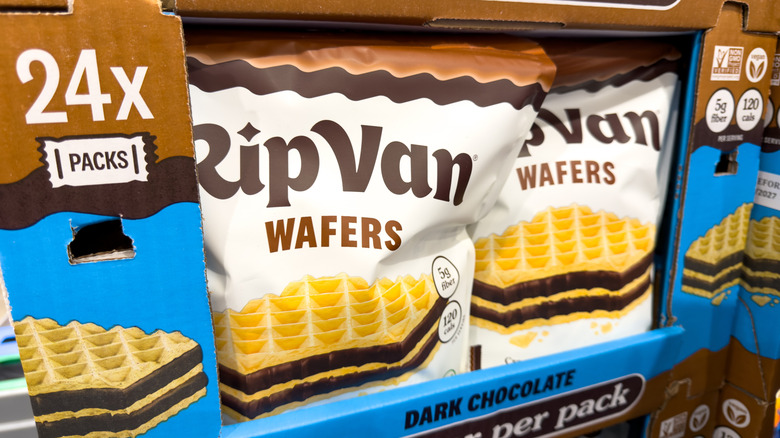 Rip Van wafers packs