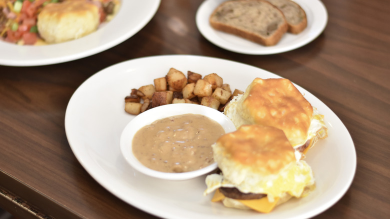 Bob Evans biscuits and gravy