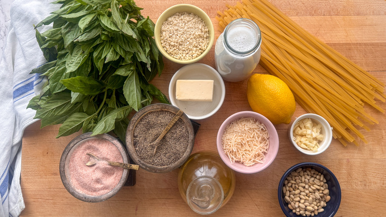 Creamy pesto pasta ingredients