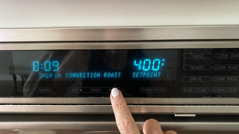 setting oven temperature
