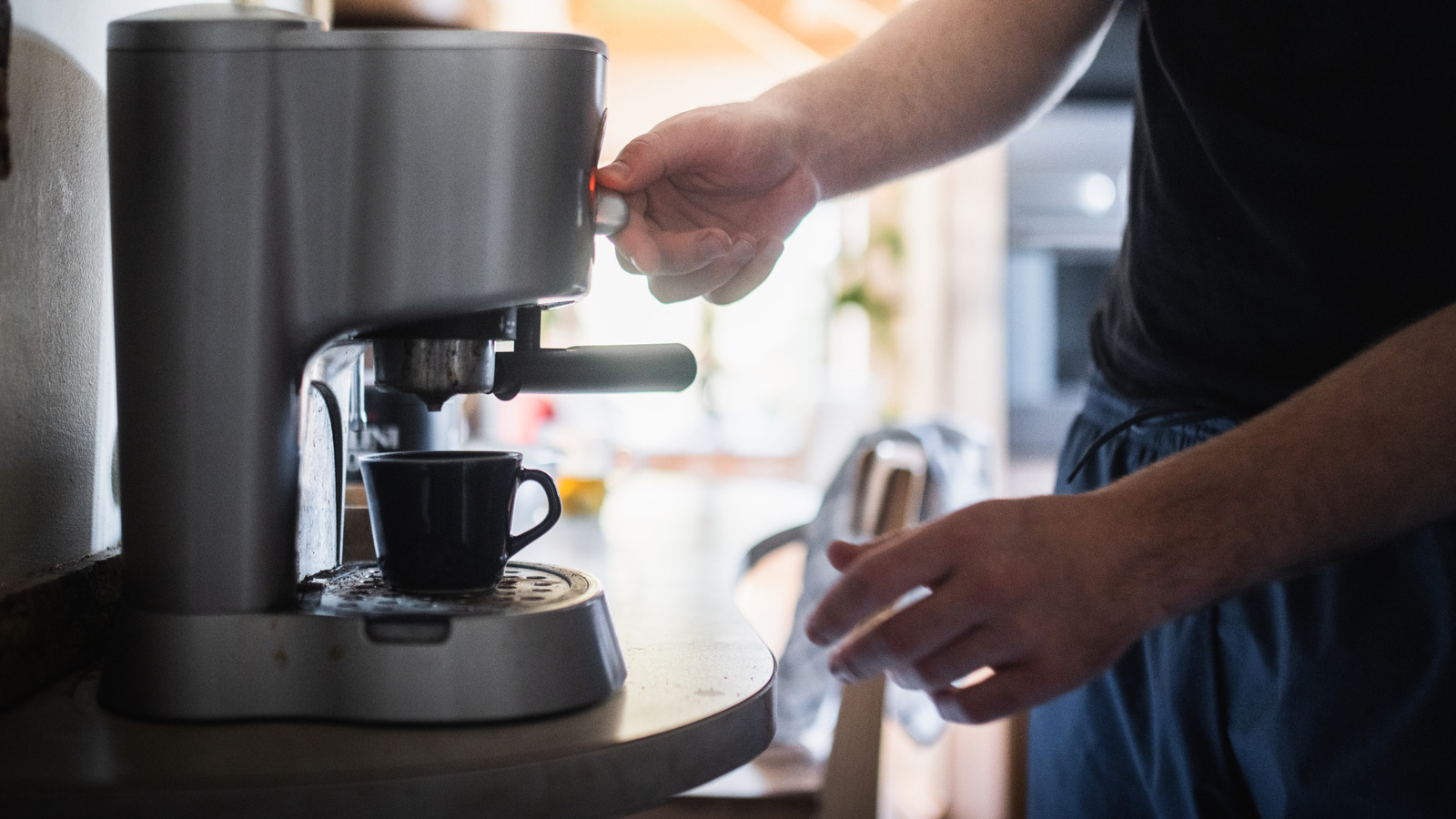 So richten Sie zu Hause eine Kaffeebar ein