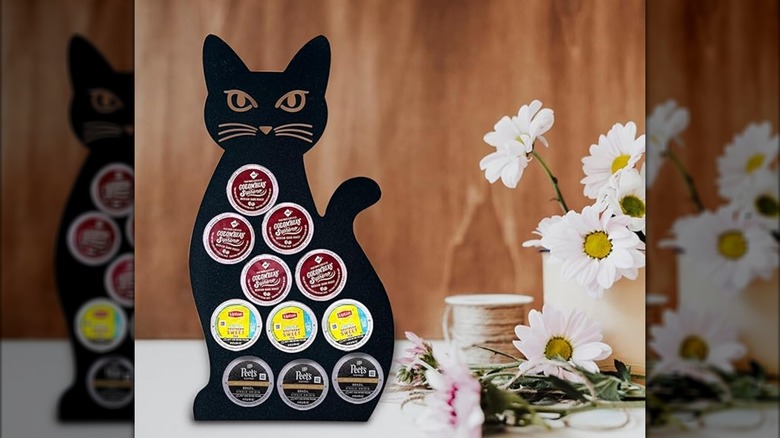 Dgudgu cat coffee pod holder with flowers